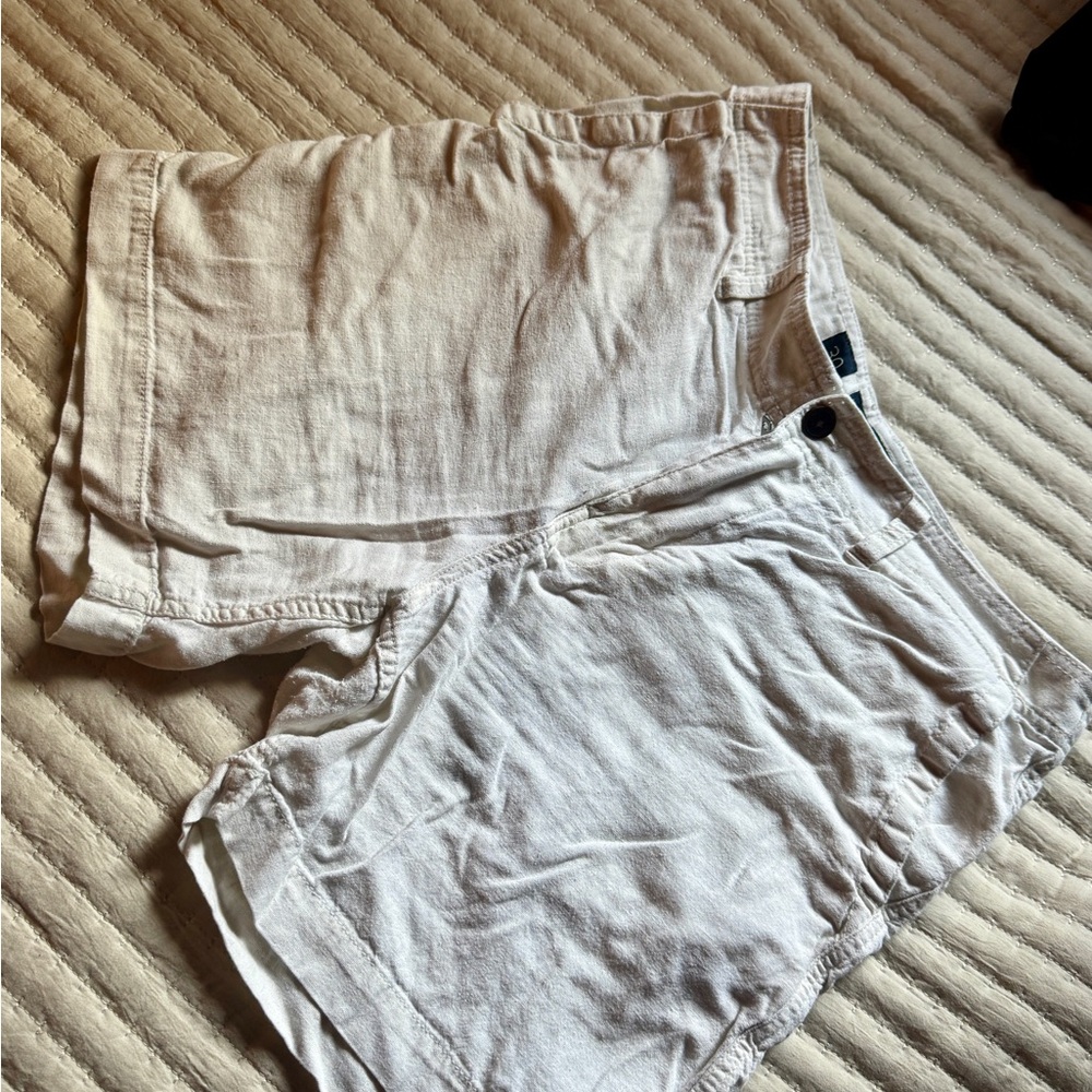 Lucky Brand Cream Flat Front Relaxed Shorts